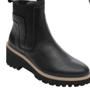 NEW Vaneli Mariel Nappa Bootie